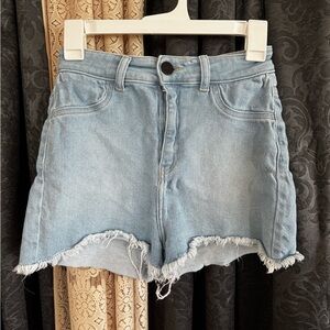 Fitjeans shorts size small